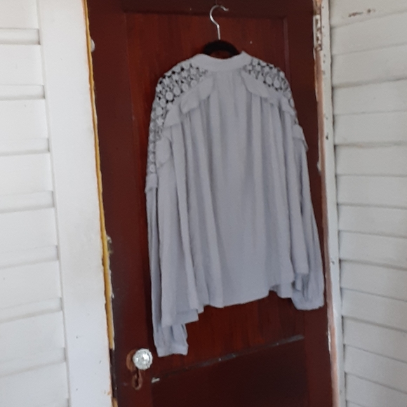 Kayla's Armoire Victorian blouse sz large - Picture 5 of 5